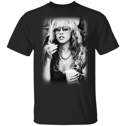 Stevie Nicks Smoking Young Vintage Fleet Mac T-Shirts