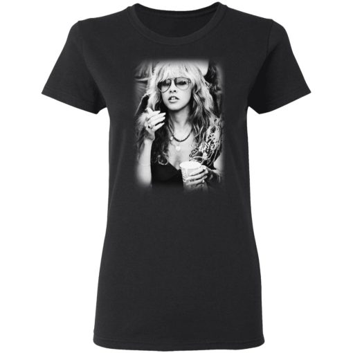 Stevie Nicks Smoking Young Vintage Fleet Mac T-Shirts - Image 3