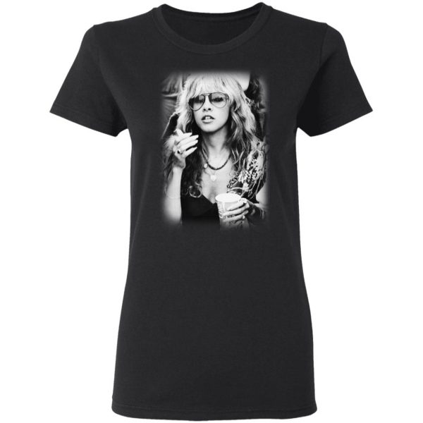 Stevie Nicks Smoking Young Vintage Fleet Mac T-Shirts 3